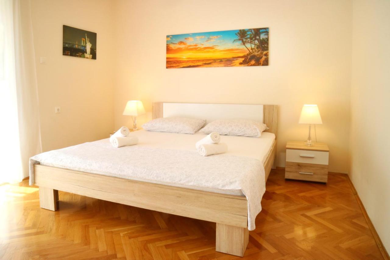 Honeycomb Apartment Split - Free Parking Екстериор снимка