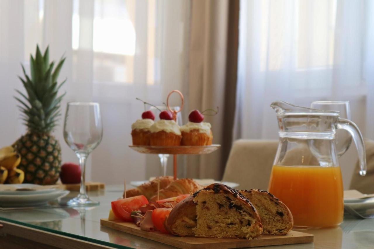 Honeycomb Apartment Split - Free Parking Екстериор снимка